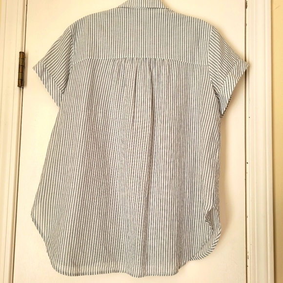 A New Day gray white stripe button up top ruffle short sleeve metallic girly L - Picture 9 of 13